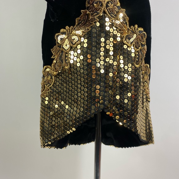 VINTAGE Black Velvet Gold Sequin Asymmetrical Long Sleeve Holiday Cocktail Dress - Picture 4 of 9